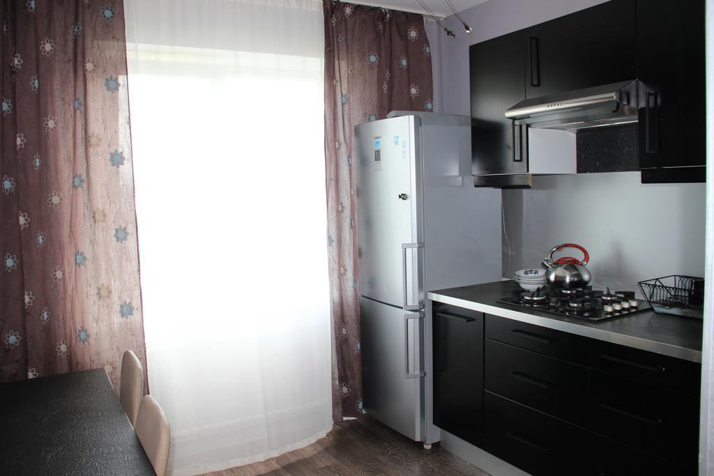 Korovnikova Apartament Apartment วิลิคีนอฟโกรอด ภายนอก รูปภาพ